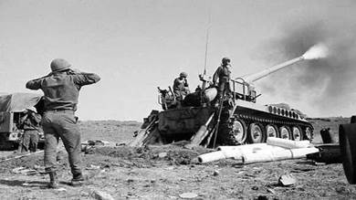 في نصر لم يكتمل .. مدفعية سوريه ذاتية الحركة تقصف القوات الاسرائيلية في حرب 1973 على جبهة الجولان السورية